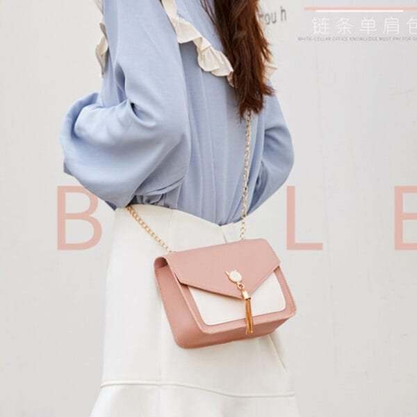 Lovely Women Messenger Chain One Shoulder Bag - Image 2