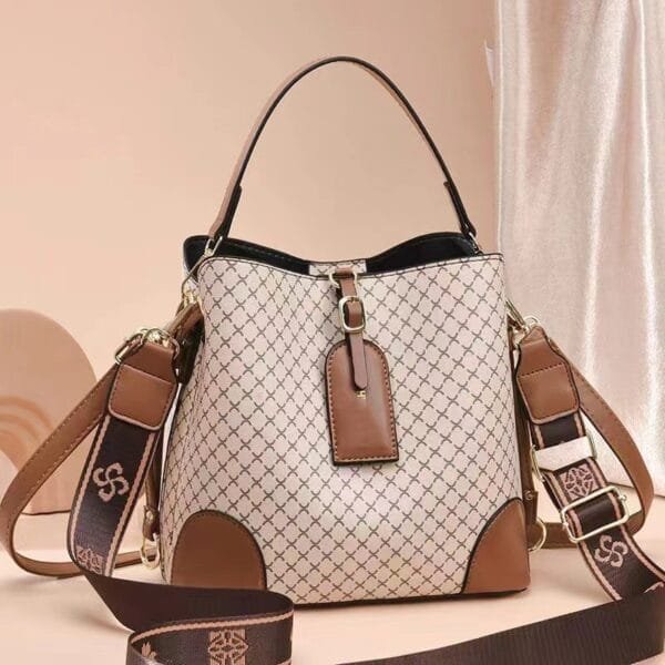 Large Capacity Handbag For Women - Image 3