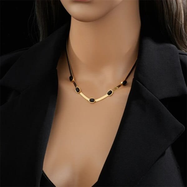 Heart Pearl Pendant Necklace – Gold 316L Stainless Steel Punk Street Style For Women - Image 4