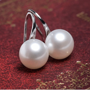 Bijoux Pearls Stud Earrings – Fashion Crystal Jewelry