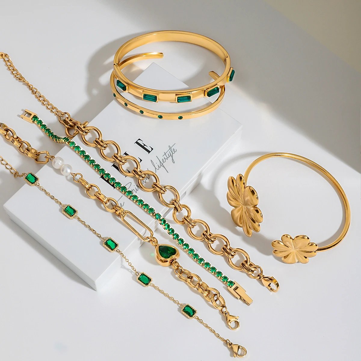 Women Green Zircon Bracelet-18K-Gold- Color Retro Stainless Steel - Image 5