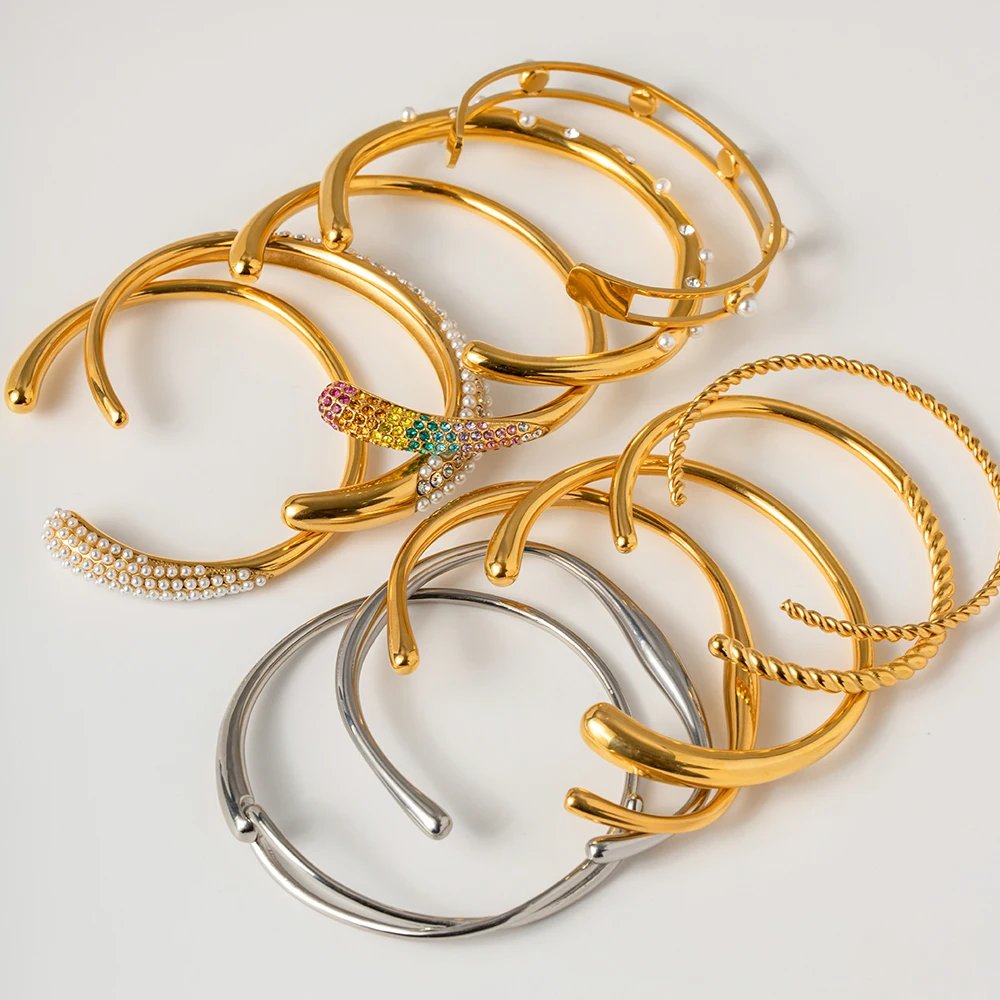 Women Zircon –18K Gold Plated Stainless Steel Pentagram Heart Bracelet - Image 3